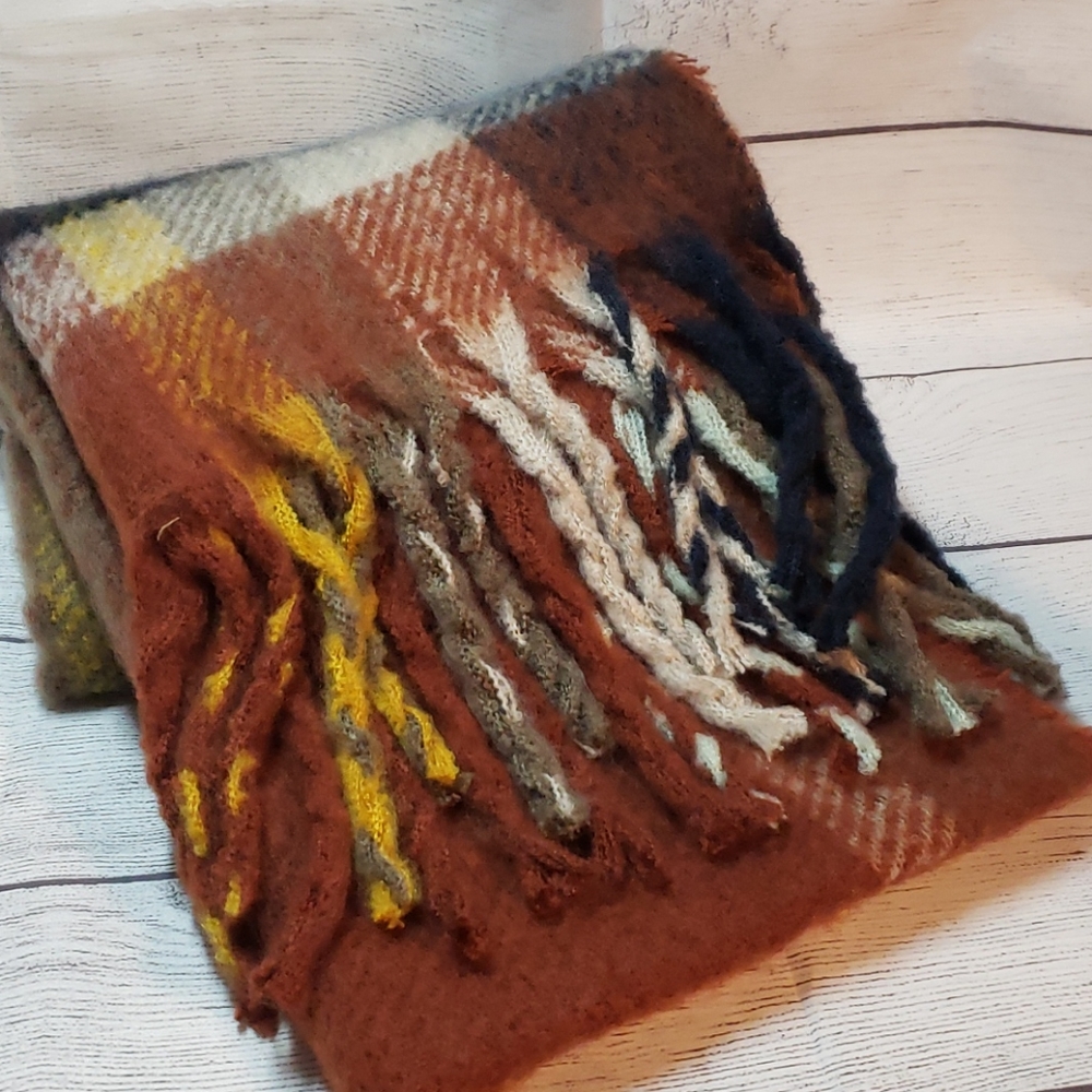 Women's Blanket Scarf